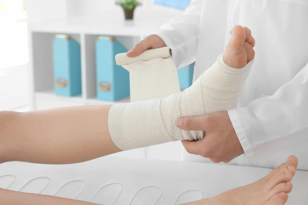 Wound Doctor Specialist What They Do, When to See One, and How They Help You Heal Faster