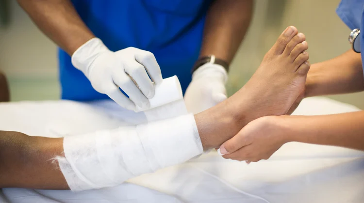 Comprehensive Care and Healing at a Wound Treatment Center